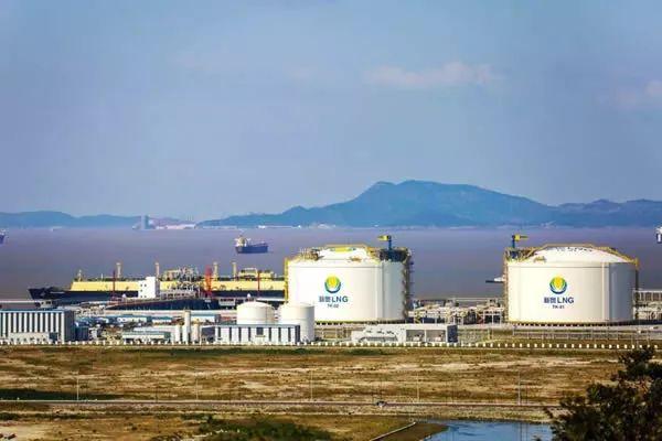 新奥彩2025最新资料:警惕虚假宣传，内容介绍执行